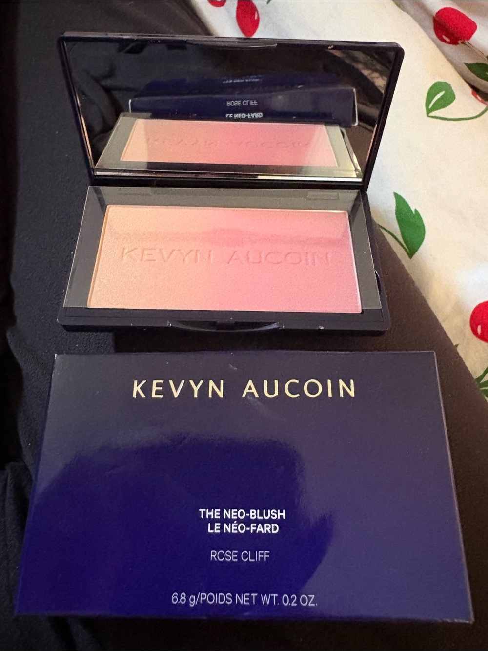 New Kevyn Aucoin The Neo-Blush Rose Cliff - Sheer Pink Blush